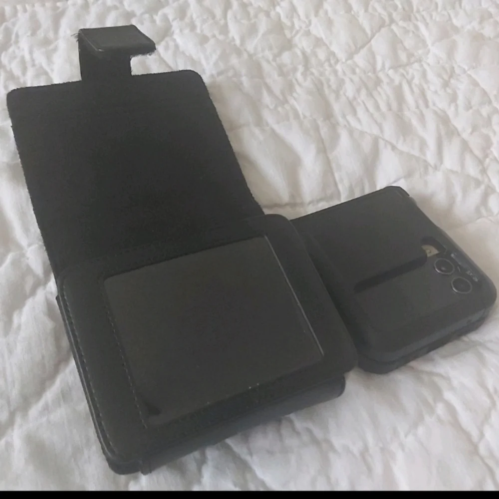 GPS display/Flip Cellphone holder/ Small Make up bag